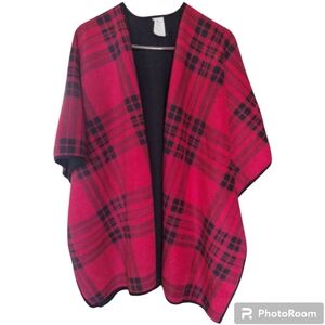 Woolrich Reversible Cape Poncho Plaid Red Black Wrap One Size